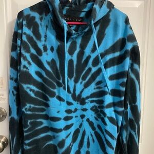 Men’s tie dye hoodie